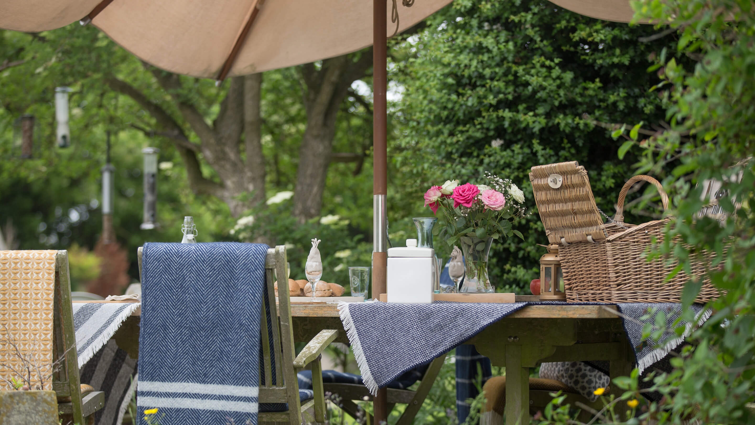 Elevate Your Outdoor Dining Experience